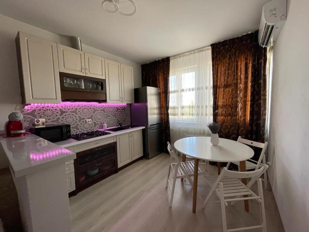 Apartament Ella Tulcea Esterno foto