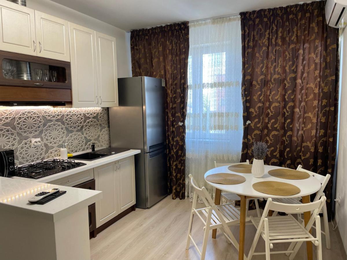 Apartament Ella Tulcea Esterno foto
