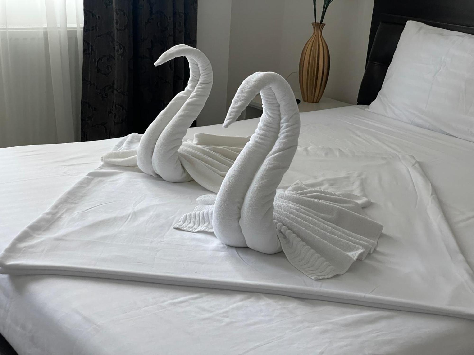 Apartament Ella Tulcea Esterno foto